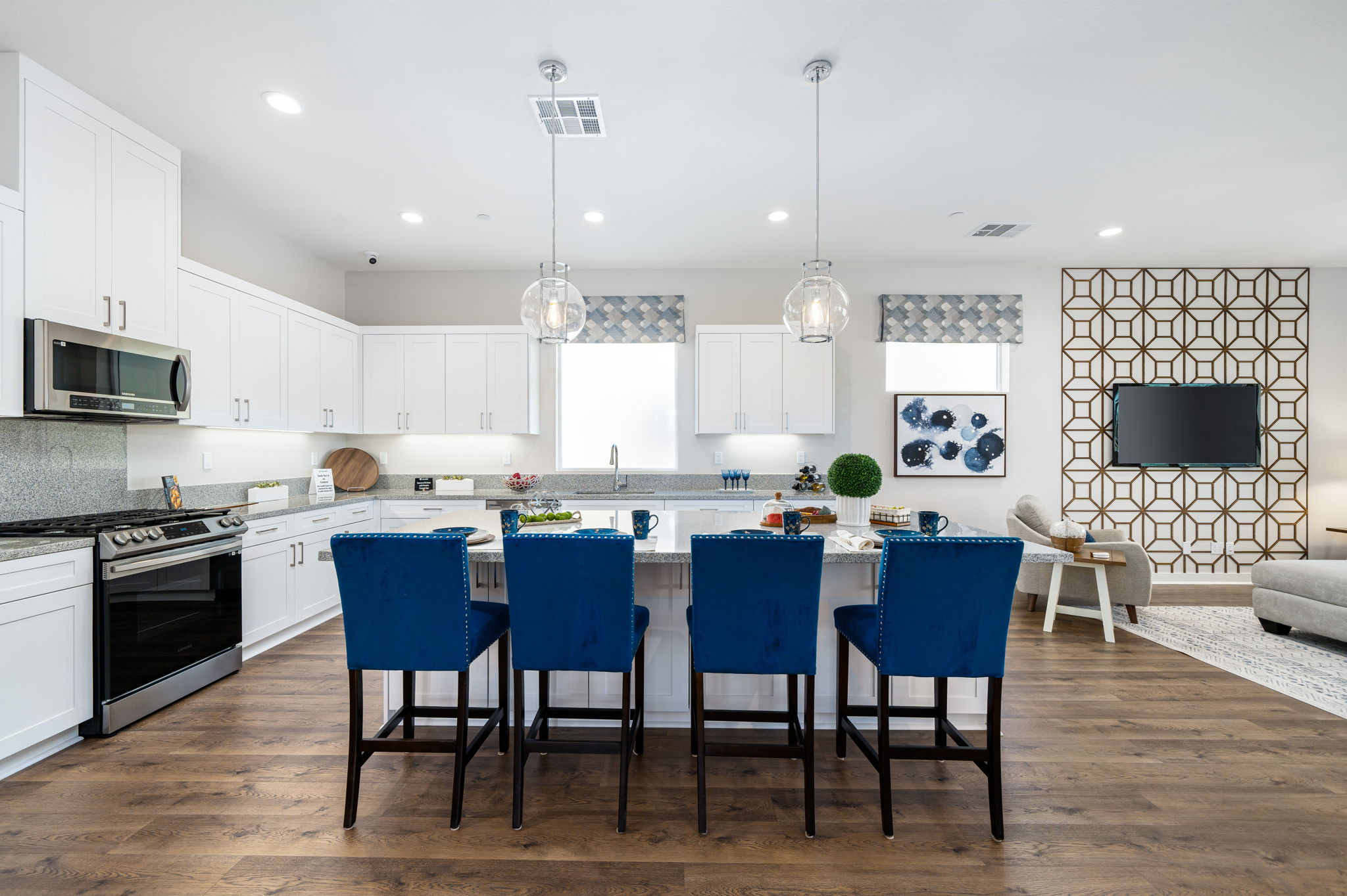 10–Residence Two-JT48912McConnell-12