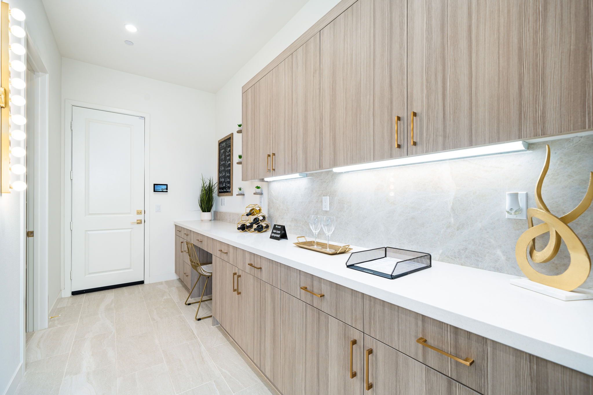 21–Residence Four-JT48866McConnell-30